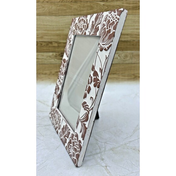 Shabby Chic 5x7 Photo Frame Cottage Distressed Whitewashed Relief Botanical NEW! - Picture 2 of 13